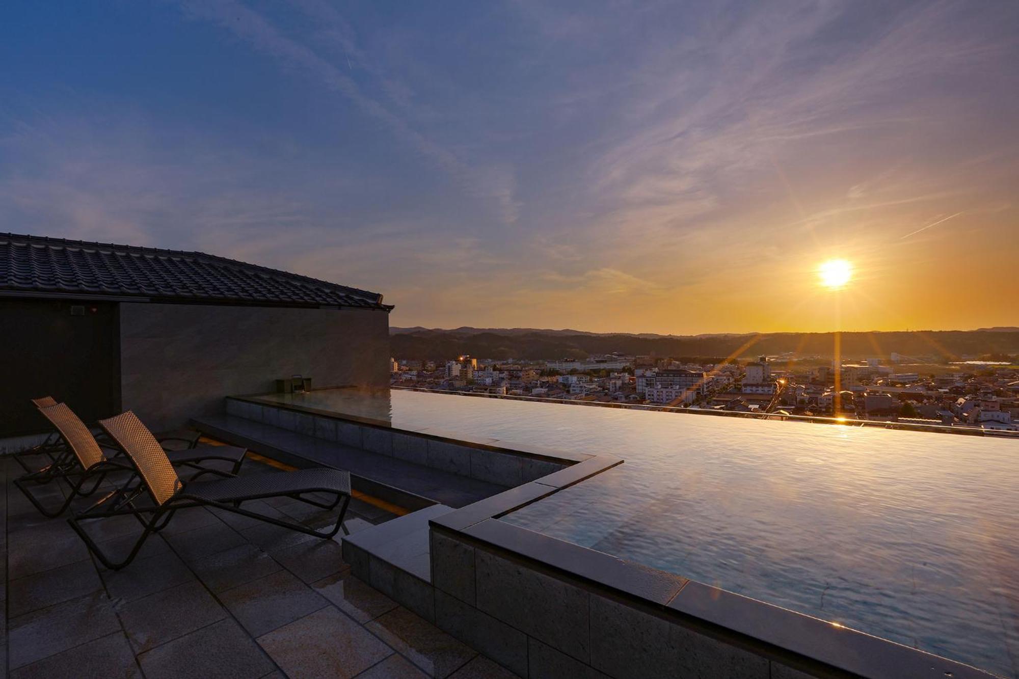 Ooedo Onsen Monogatari Premium Yamashitaya Hotell Kaga  Exteriör bild